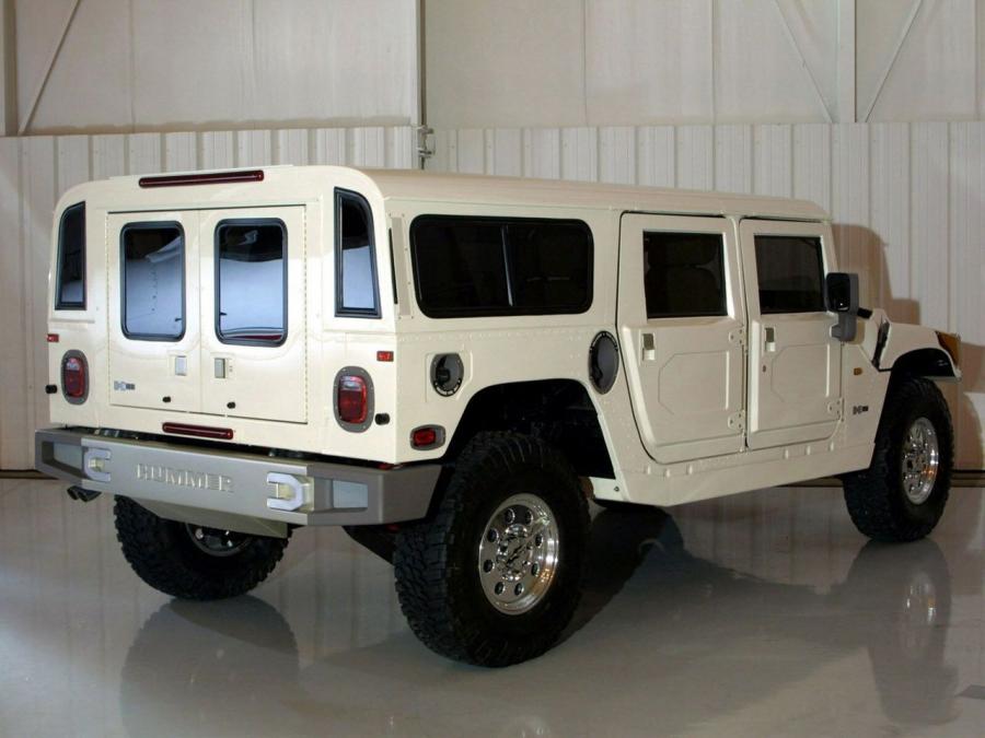  Hummer H1 Alpha Concept 2001 года  (фото 2 из 4)